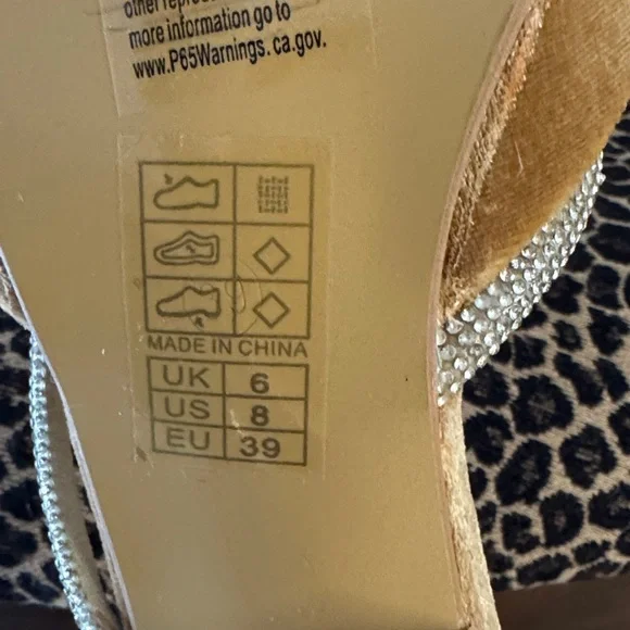 NWT - London Rag - Elegant Tan Mules with Rhinestone Strap - Picture 5 of 5